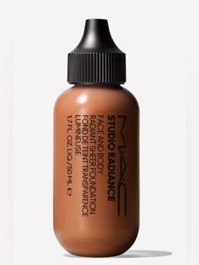 C7 MAC Cosmetics Studio Radiance Face & Body Radiant Sheer Foundation Brand New